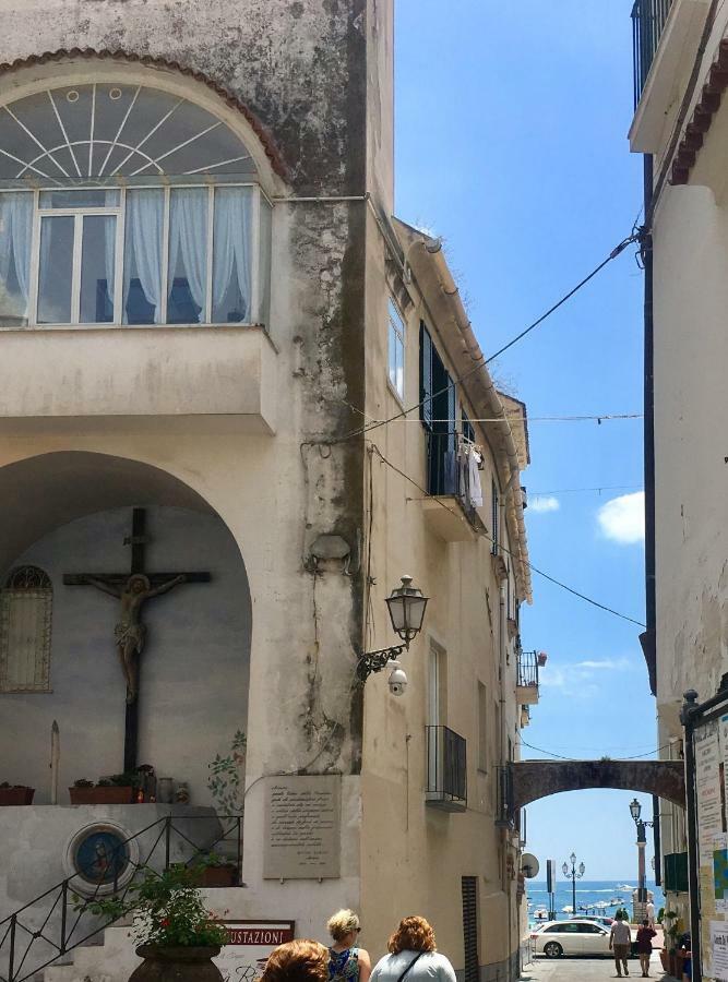 La Casetta Di Zia Cuccu Minori Exterior photo